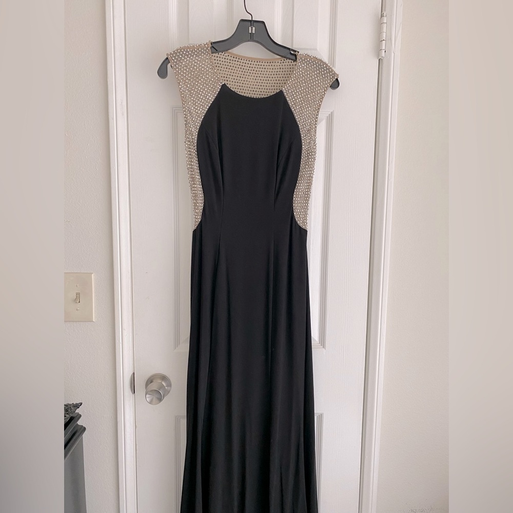 Cache Black and Nude Crystal Evening Dress
